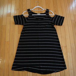 Charlotte Russe Cut Out Shoulder Dress